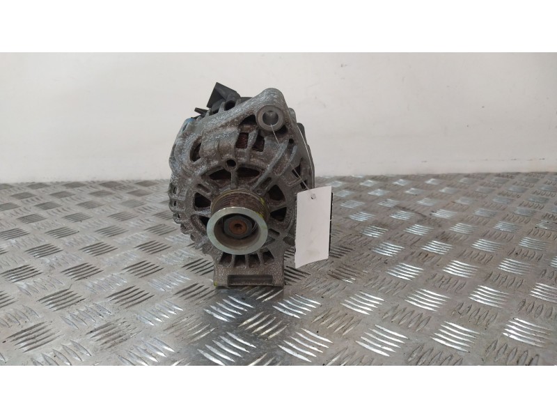 Recambio de alternador para ford fiesta (ccn) 1.25 16v cat referencia OEM IAM AV6N10300HA  