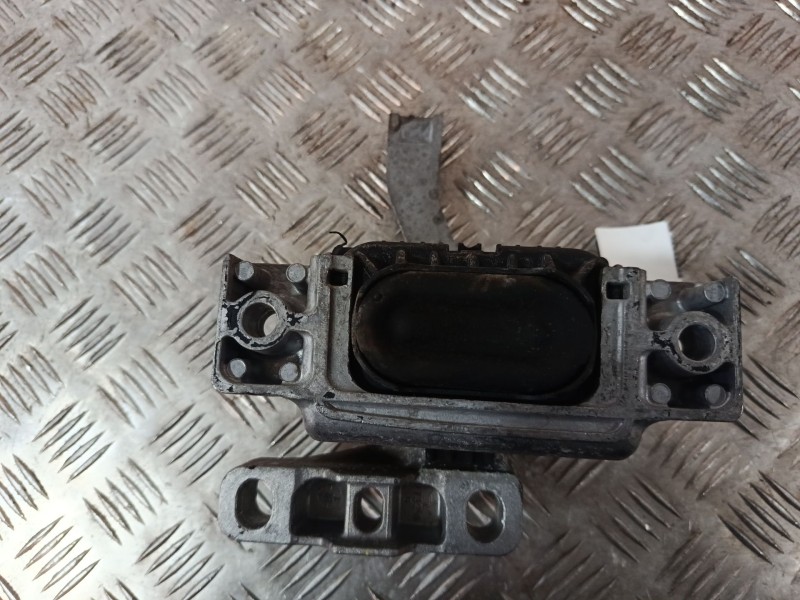 Recambio de soporte motor para seat leon (5f1) 1.2 tsi referencia OEM IAM 5Q0199262BD  