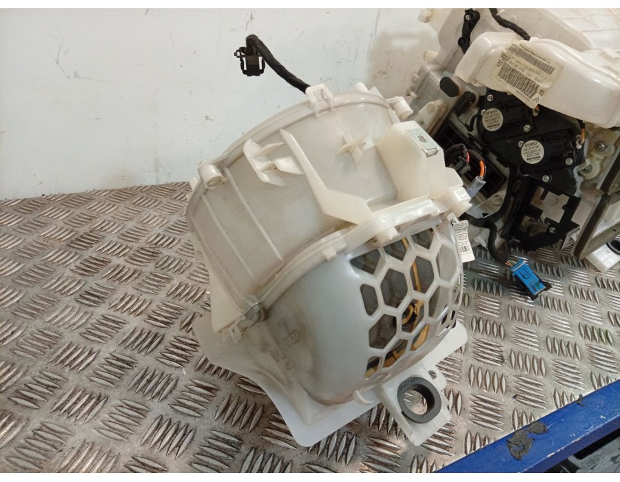 Recambio de calefaccion entera normal para peugeot expert furgoneta (v_) 2.0 bluehdi 120 referencia OEM IAM 5U7326100  