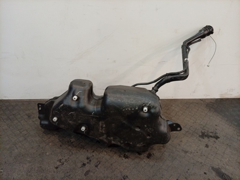 Recambio de deposito combustible para renault captur ii (hf_) tce 160 (hfn1) referencia OEM IAM 172034098R  