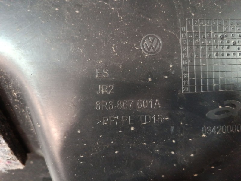 Recambio de guarnecido porton trasero para volkswagen polo v (6r1, 6c1) 1.4 tdi referencia OEM IAM 6R6867601A  