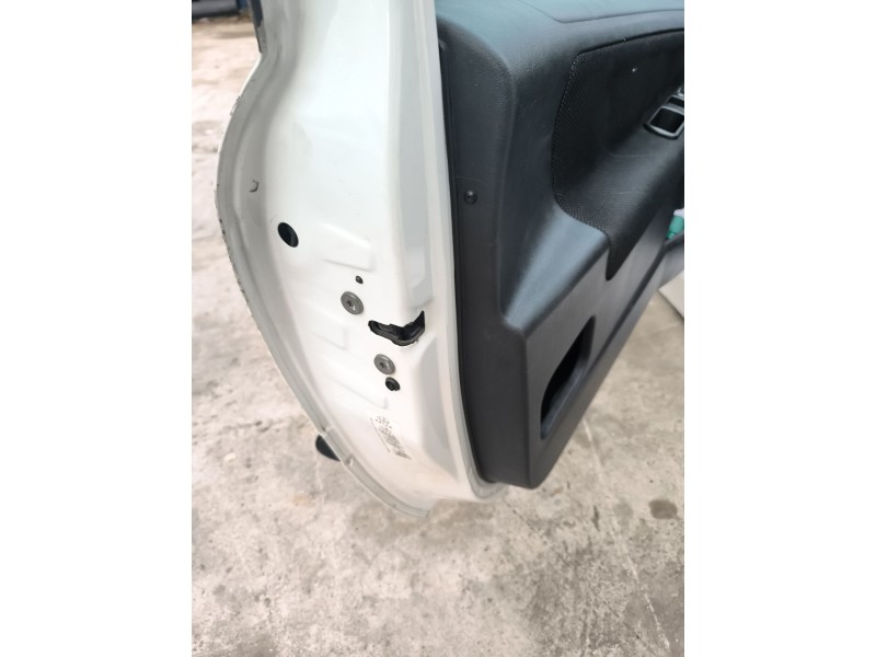 Recambio de cerradura puerta delantera izquierda para peugeot 207/207+ (wa_, wc_) 1.4 16v referencia OEM IAM 9135V6  