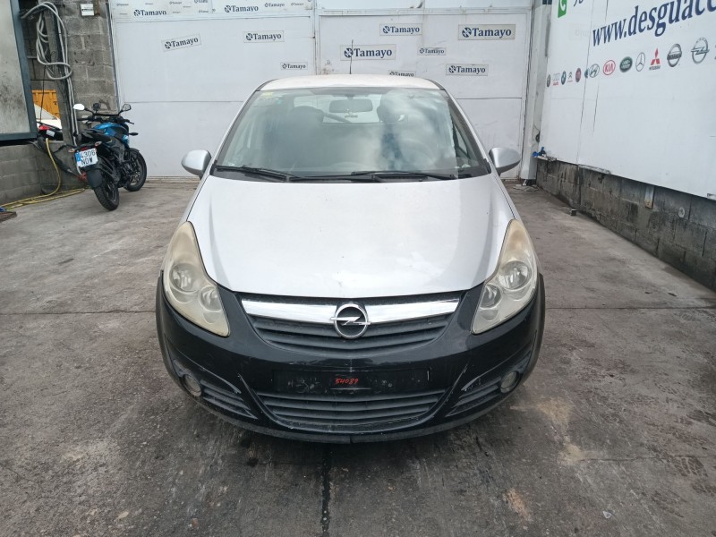 opel corsa d (s07) del año 2010