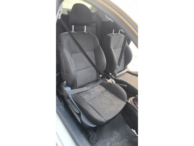 Recambio de asiento delantero derecho para peugeot 207/207+ (wa_, wc_) 1.4 16v referencia OEM IAM 8845QL  