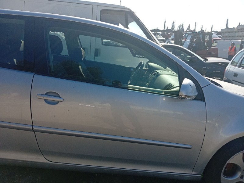Recambio de puerta delantera derecha para volkswagen golf v (1k1) 1.9 tdi referencia OEM IAM 5K7831056D  