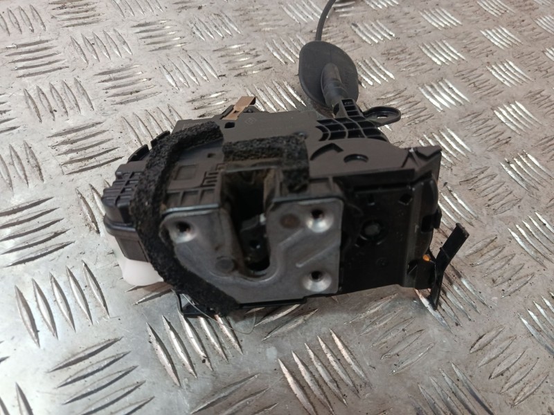 Recambio de cerradura puerta delantera izquierda para renault clio iv (bh_) 0.9 tce 90 referencia OEM IAM 80503000R  