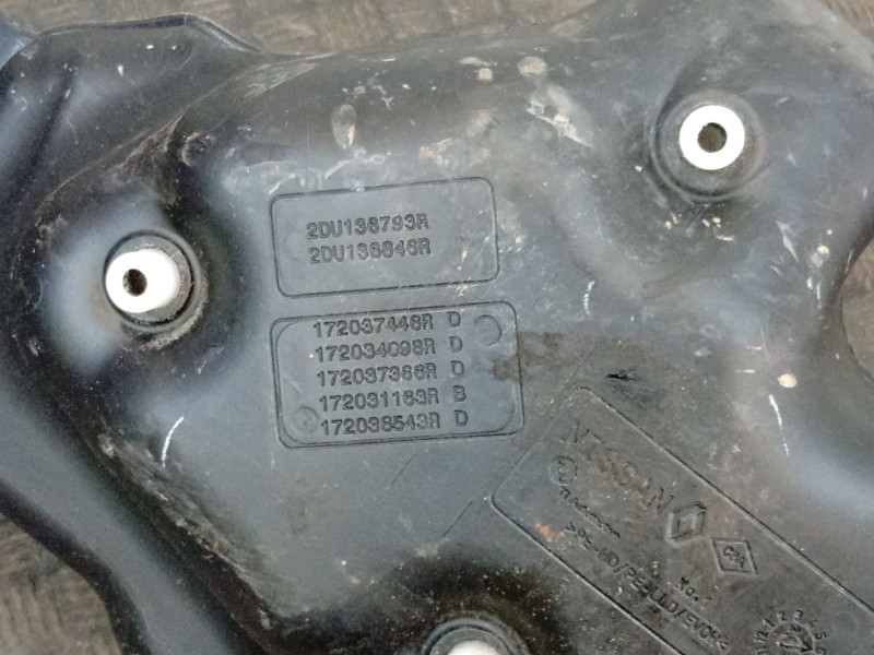 Recambio de deposito combustible para renault captur ii 1.3 tce referencia OEM IAM 2DU136793R 2DU136846R 172037446R