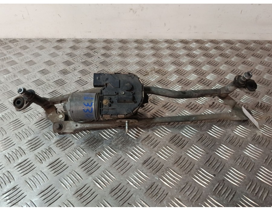 Recambio de motor limpia delantero para audi a3 sportback (8pa) 2.0 tdi referencia OEM IAM 0390241995  