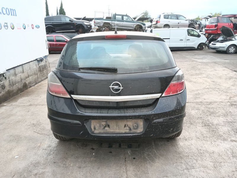 opel astra h (a04) del año 2008
