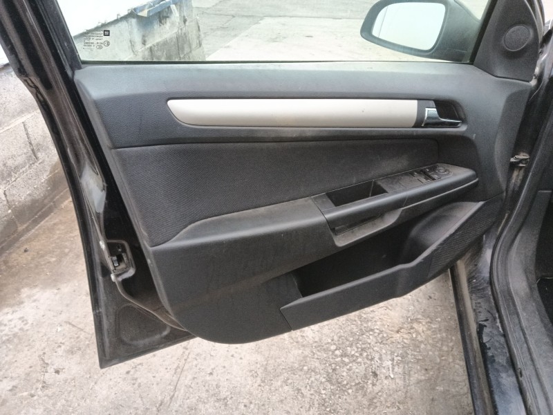 opel astra h (a04) del año 2008
