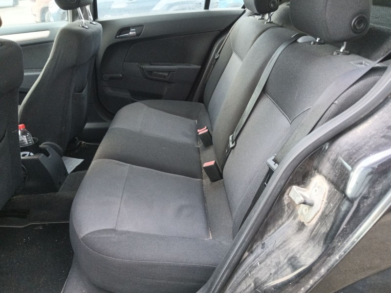 opel astra h (a04) del año 2008