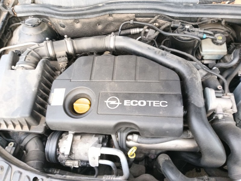 opel astra h (a04) del año 2008