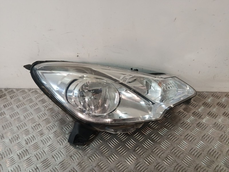 Recambio de faro derecho para citroën c3 ii (sc_) 1.6 hdi referencia OEM IAM 9677033880  