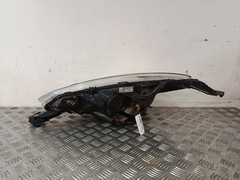 Recambio de faro derecho para citroën c3 ii (sc_) 1.6 hdi referencia OEM IAM 9677033880  