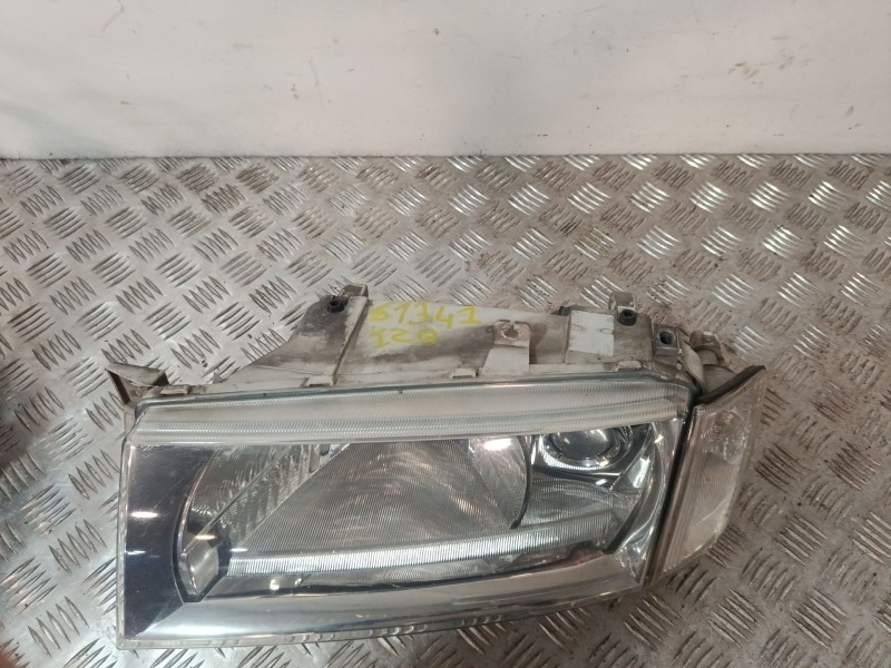 Recambio de faro izquierdo para skoda octavia i (1u2) 1.9 tdi referencia OEM IAM 1U1941015L  