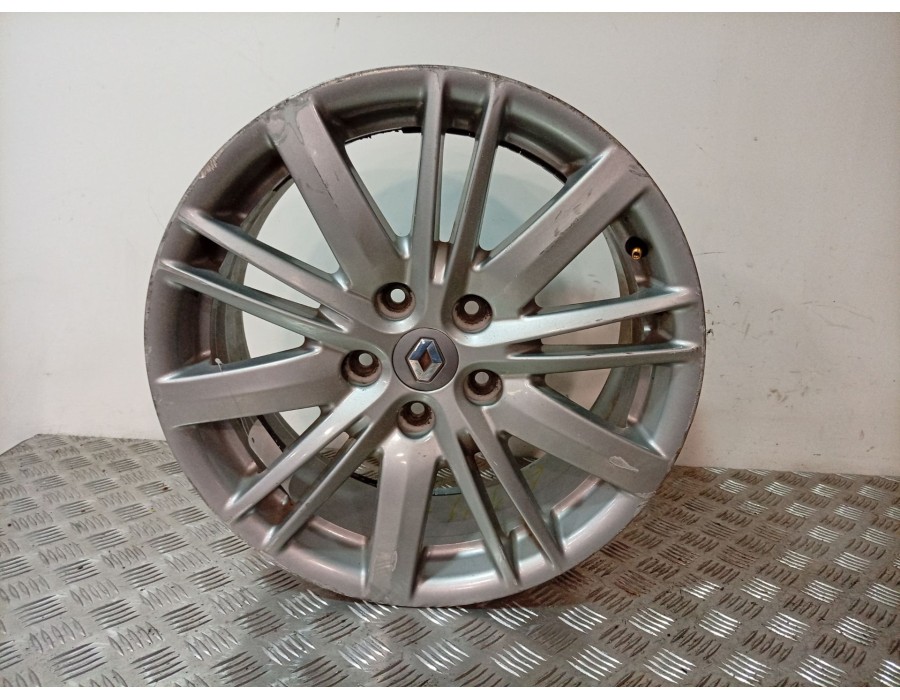Recambio de llanta para renault megane iii coupé (dz0/1_) 1.4 tce (dz0f, dz1v) referencia OEM IAM 403000072R  