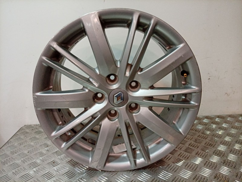 Recambio de llanta para renault megane iii coupé (dz0/1_) 1.4 tce (dz0f, dz1v) referencia OEM IAM 403000072R  