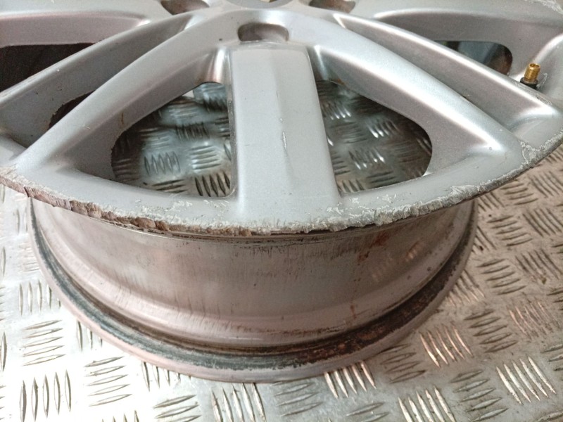 Recambio de llanta para renault megane iii coupé (dz0/1_) 1.4 tce (dz0f, dz1v) referencia OEM IAM 403000072R  