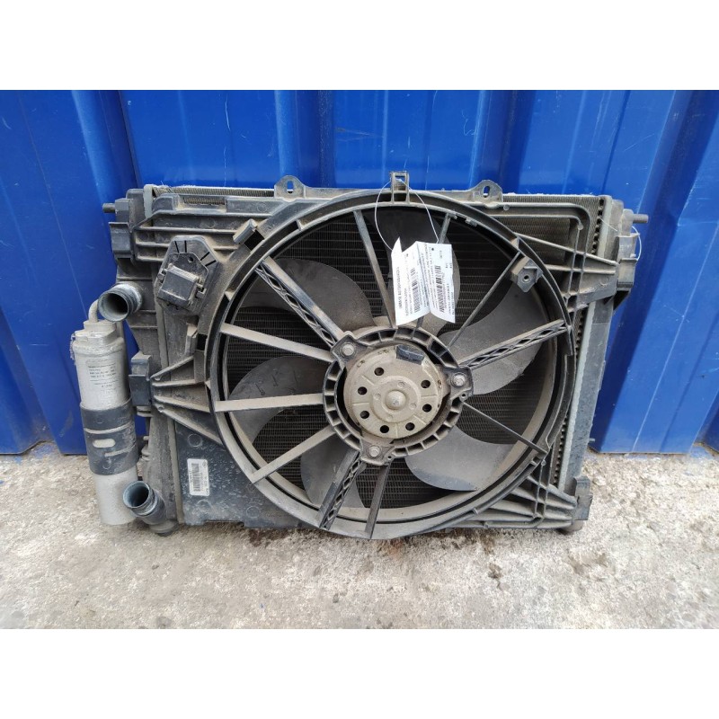 Recambio de electroventilador para renault megane i fase 2 classic (la..) 1.4 16v referencia OEM IAM 7700428659  