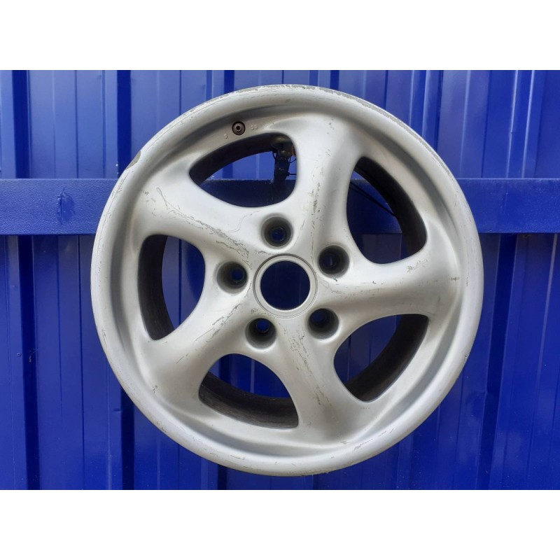 Recambio de llanta para porsche 911 (typ 996) referencia OEM IAM 99636212800  