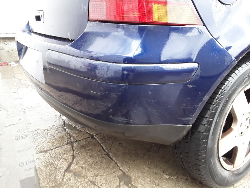volkswagen golf iv berlina (1j1) del año 1999