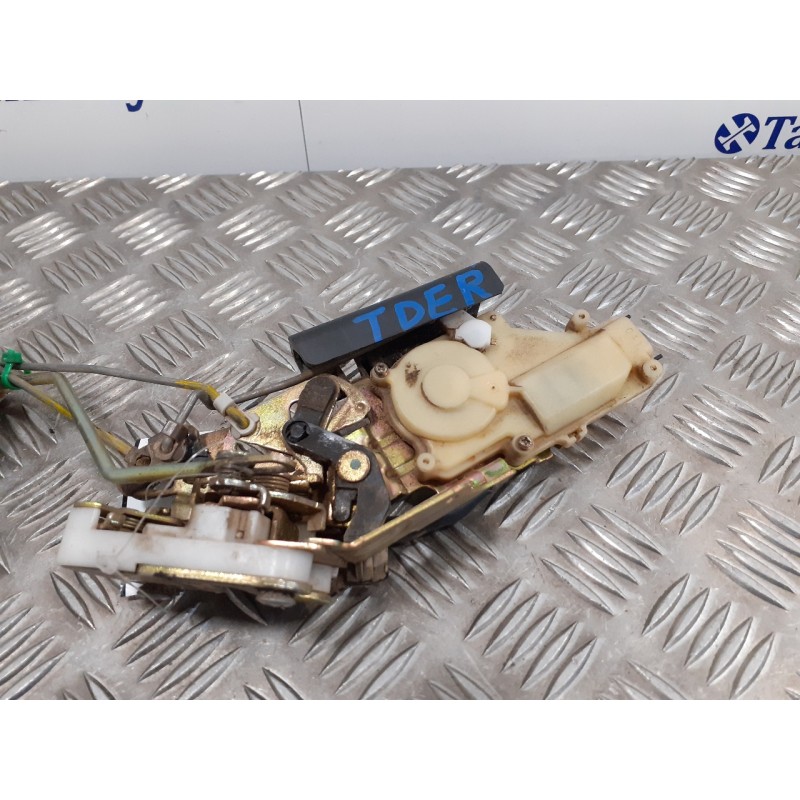 Recambio de cerradura puerta trasera derecha para ford ranger (et) xl cabina extra 4x4 referencia OEM IAM   