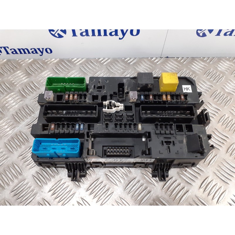 Recambio de caja reles / fusibles para opel astra h berlina 1.7 16v cdti referencia OEM IAM 13206762HK  5DK00866932