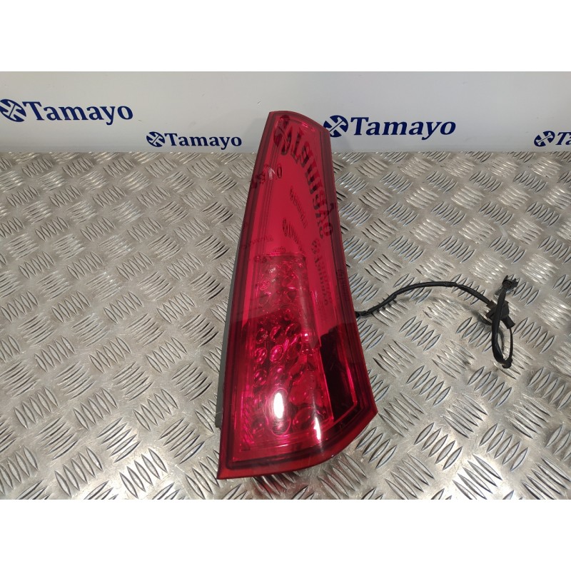 Recambio de piloto trasero derecho para kia cee´d sporty wagon 1.6 cat referencia OEM IAM 924041H3  