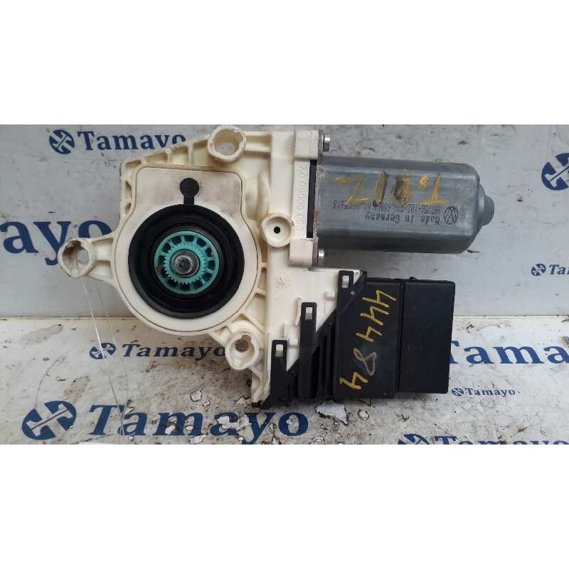 Recambio de motor elevalunas trasero derecho para volkswagen golf v berlina (1k1) trendline referencia OEM IAM 997756102  774600