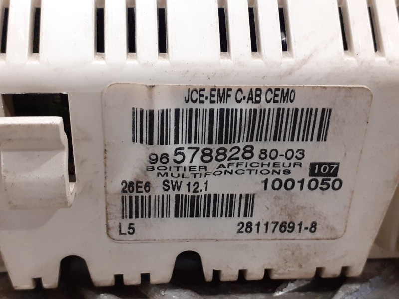 Recambio de pantalla multifuncion para citroen c5 berlina 1.6 16v hdi fap referencia OEM IAM 9657882880 965788288003 281176918