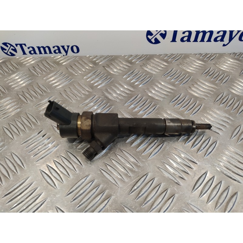 Recambio de inyector para renault laguna ii (bg0) 1.9 dci diesel cat referencia OEM IAM 7700111014  0445110021