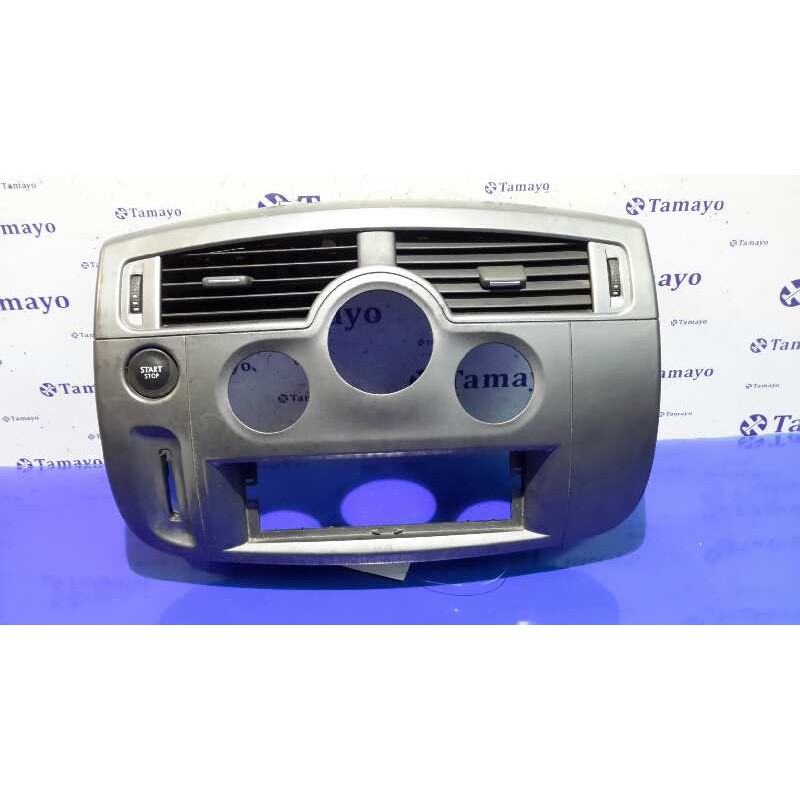 Recambio de rejilla aireador tablier para renault scenic ii 1.9 dci diesel referencia OEM IAM 8200140713 8200140720 8200140724