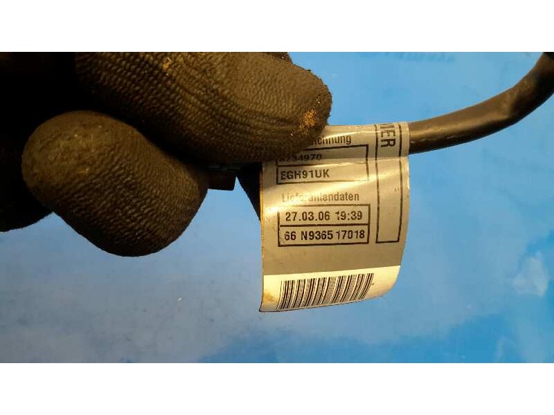 Recambio de pretensor cinturon delantero derecho para bmw x3 (e83) 3.0 turbodiesel cat referencia OEM IAM 33027346  