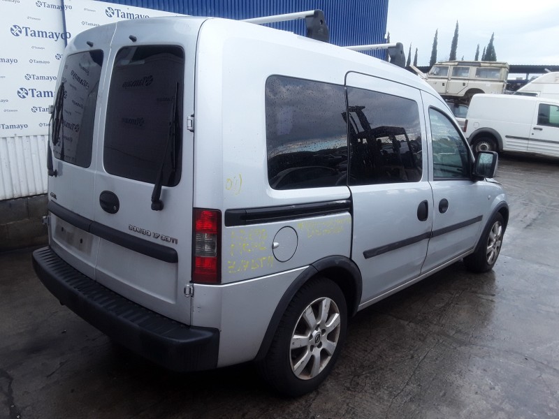 opel combo (corsa c) del año 2005