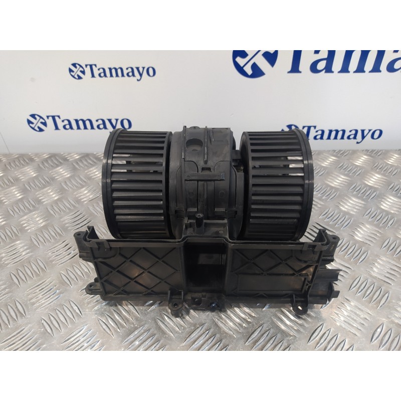Recambio de motor calefaccion para renault megane iii sport tourer 1.5 dci diesel referencia OEM IAM T1001187V  T1001277N