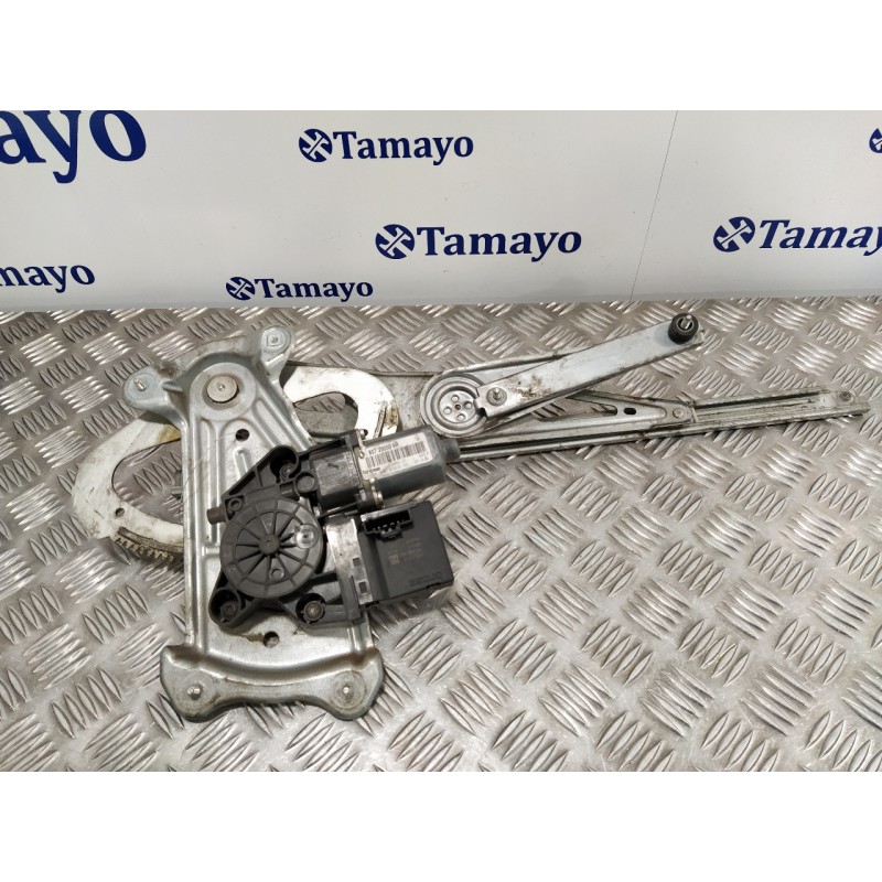 Recambio de elevalunas delantero derecho para renault megane iii berlina 5 p expression referencia OEM IAM 807300004R 916828100 