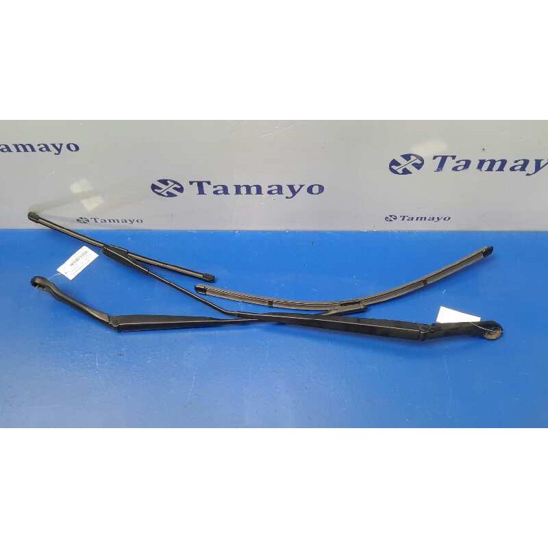 Recambio de brazo limpia delantero derecho para nissan qashqai (j10) 1.5 dci turbodiesel cat referencia OEM IAM 80017607  