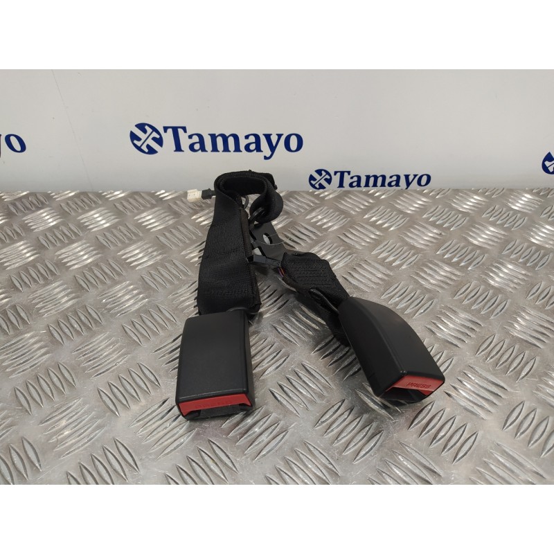 Recambio de enganche cinturon trasero central para bmw serie 1 lim. (f20/f21) 2.0 16v turbodiesel referencia OEM IAM 7355471  62