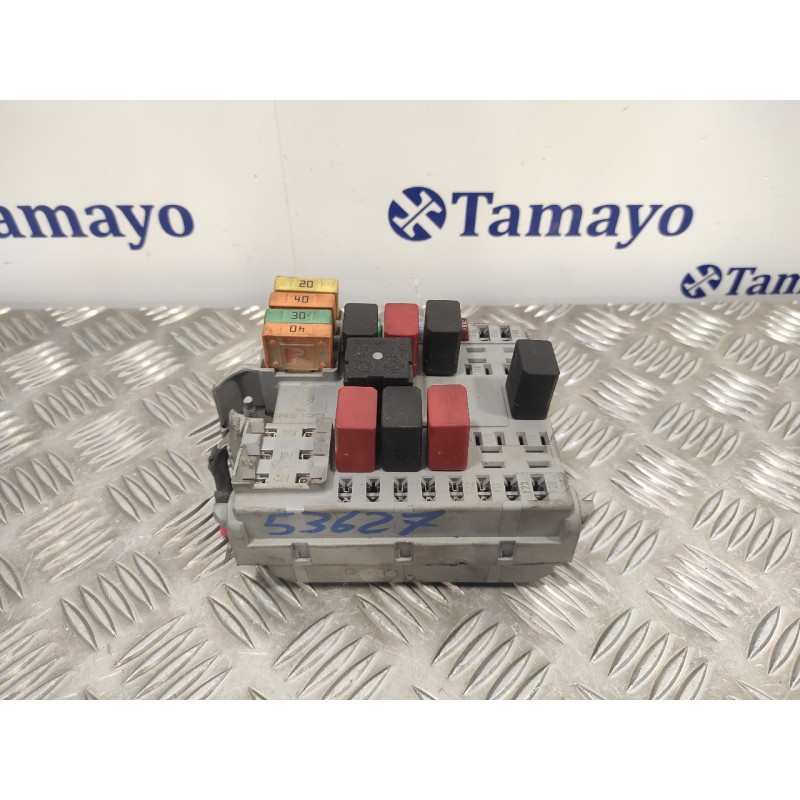 Recambio de caja reles / fusibles para fiat doblo i cargo 1.3 jtd sx furgón referencia OEM IAM 51763771  