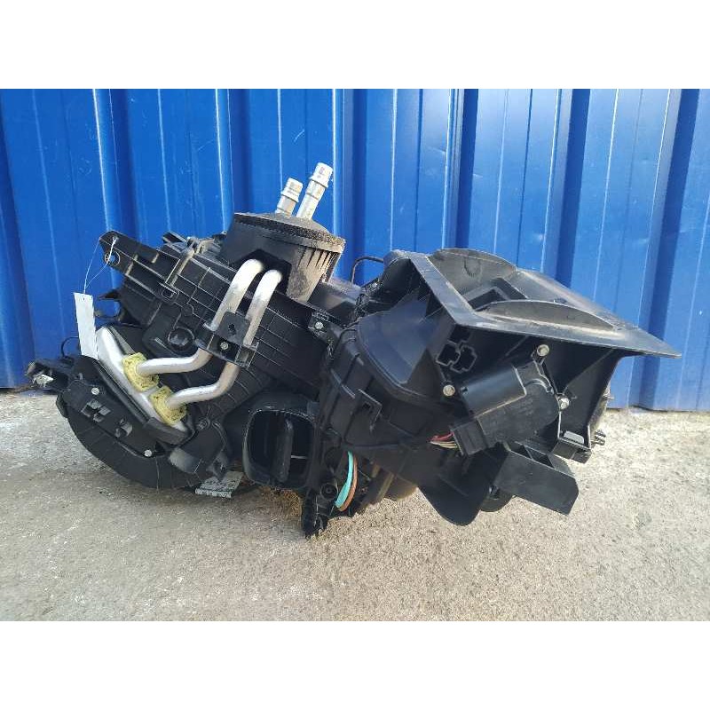 Recambio de calefaccion entera normal para renault master kasten 2.3 dci diesel cat referencia OEM IAM 271103759R  