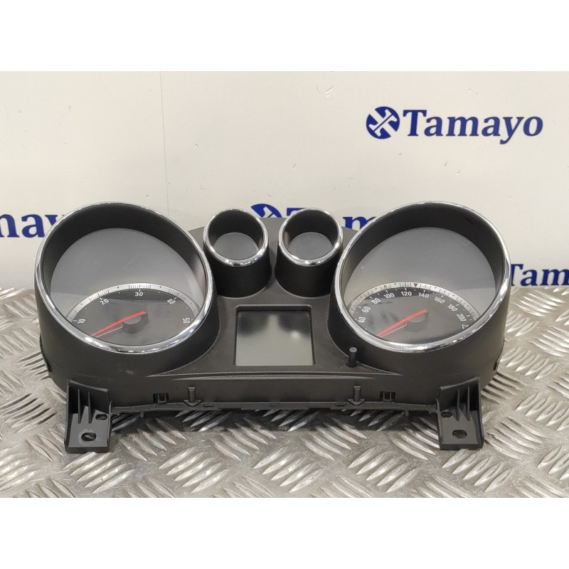 Recambio de cuadro instrumentos para opel insignia sports tourer 2.0 16v cdti referencia OEM IAM 12844138  A2C53353822