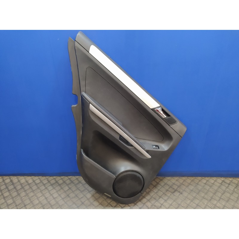 Recambio de guarnecido puerta trasera izquierda para mercedes clase m (w164) 280 / 300 cdi (164.120) referencia OEM IAM   