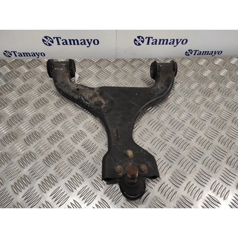 Recambio de brazo suspension inferior delantero izquierdo para mercedes viano (w639) 2.1 cdi cat referencia OEM IAM   