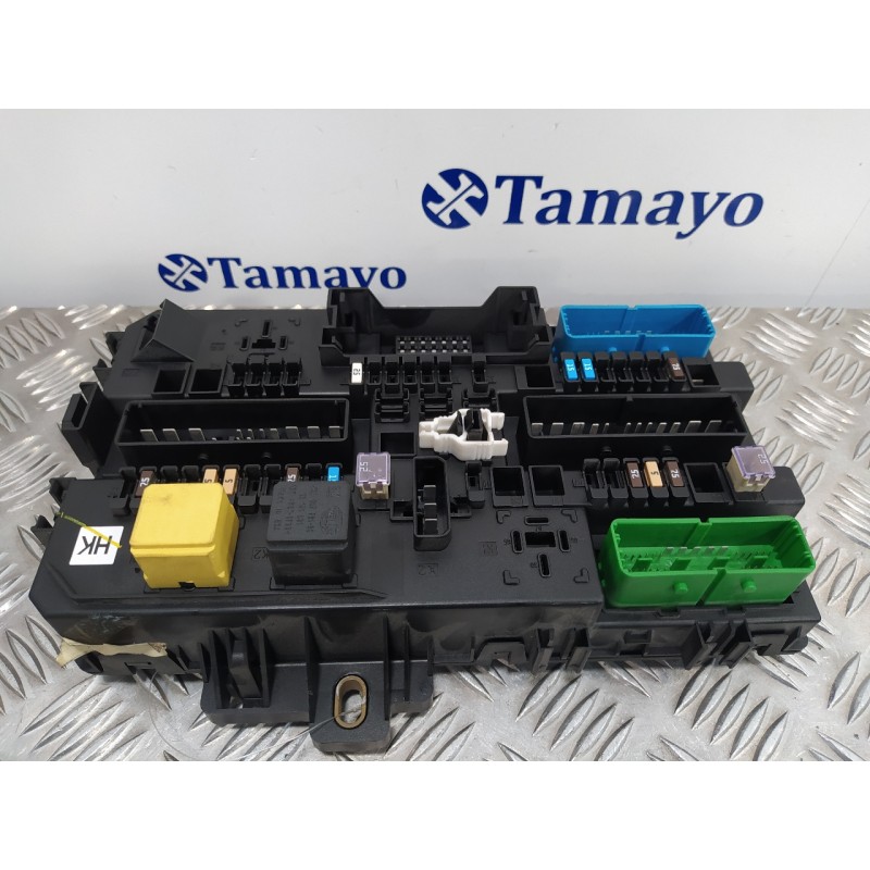 Recambio de caja reles / fusibles para opel astra h berlina 1.7 16v cdti referencia OEM IAM 13206762  5DK00866932