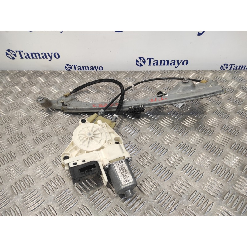 Recambio de elevalunas trasero izquierdo para renault laguna grandtour iii 2.0 16v referencia OEM IAM 827310001RA 827010001R 978