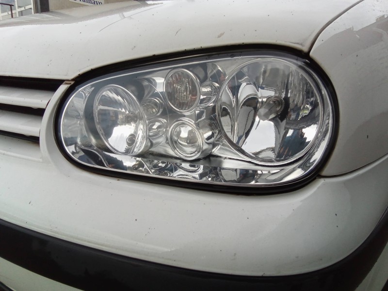 volkswagen golf iv berlina (1j1) del año 2002