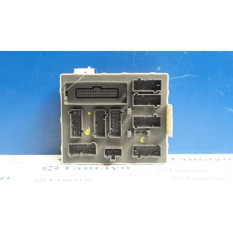 Recambio de caja reles / fusibles para ford transit connect (tc7) 1.8 tdci cat referencia OEM IAM 518774500  7TIT14A073BA