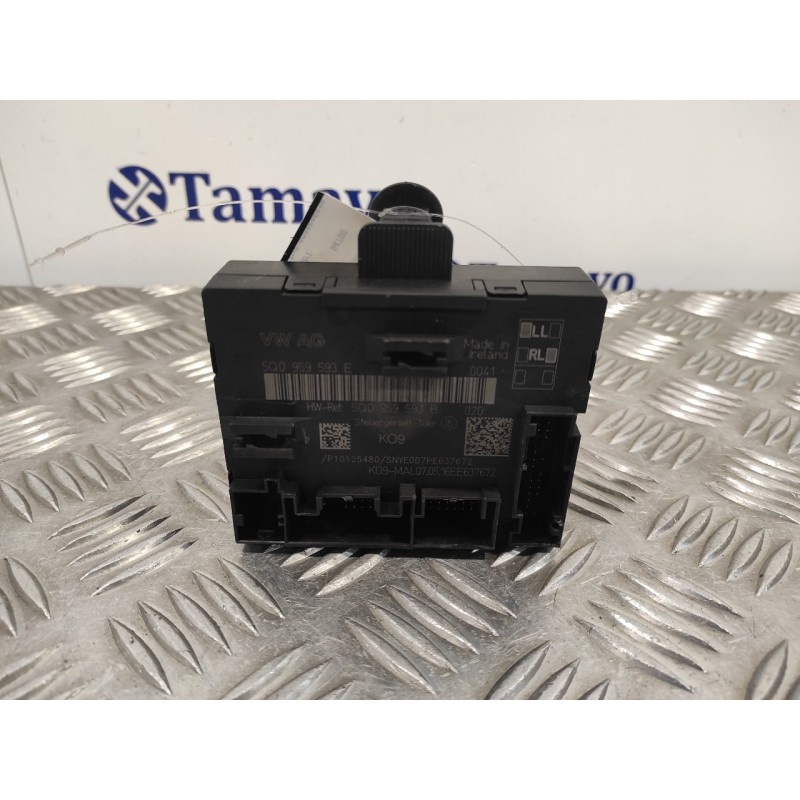 Recambio de modulo electronico para audi a3 sportback (8va) 2.0 16v tdi referencia OEM IAM 5Q0959593E  5Q0959593B