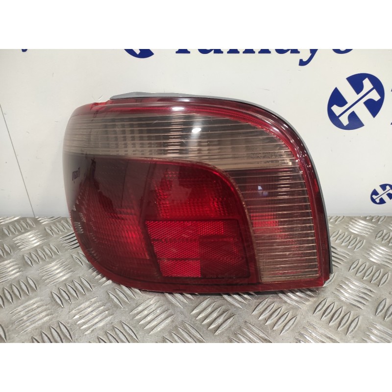 Recambio de piloto trasero izquierdo para toyota yaris (ncp1/nlp1/scp1) 1.4 turbodiesel cat referencia OEM IAM 5308701L  