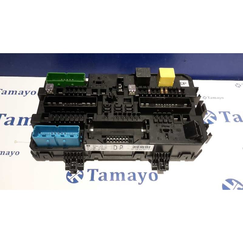 Recambio de caja reles / fusibles para opel astra h ber. 1.7 16v cdti referencia OEM IAM 13181278  5DK00866931